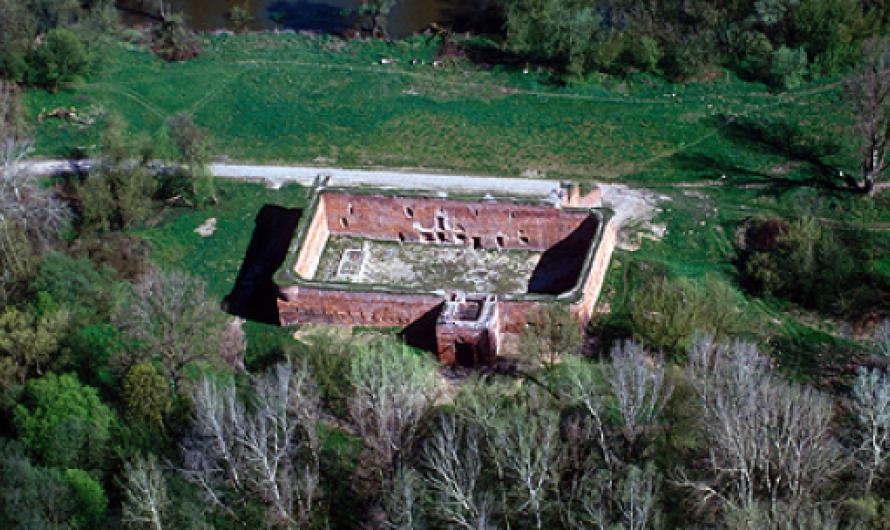 Zamek Dybów